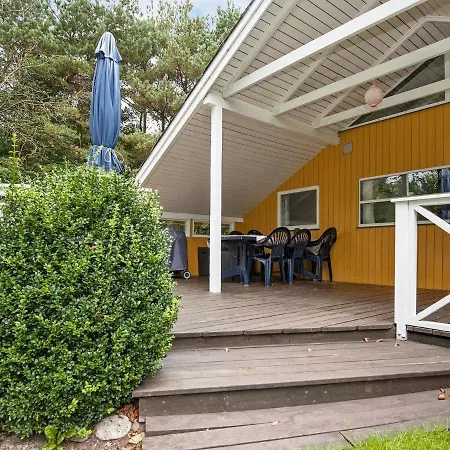 בית נופש Charming Holiday In Jutland With Garden Vestergård